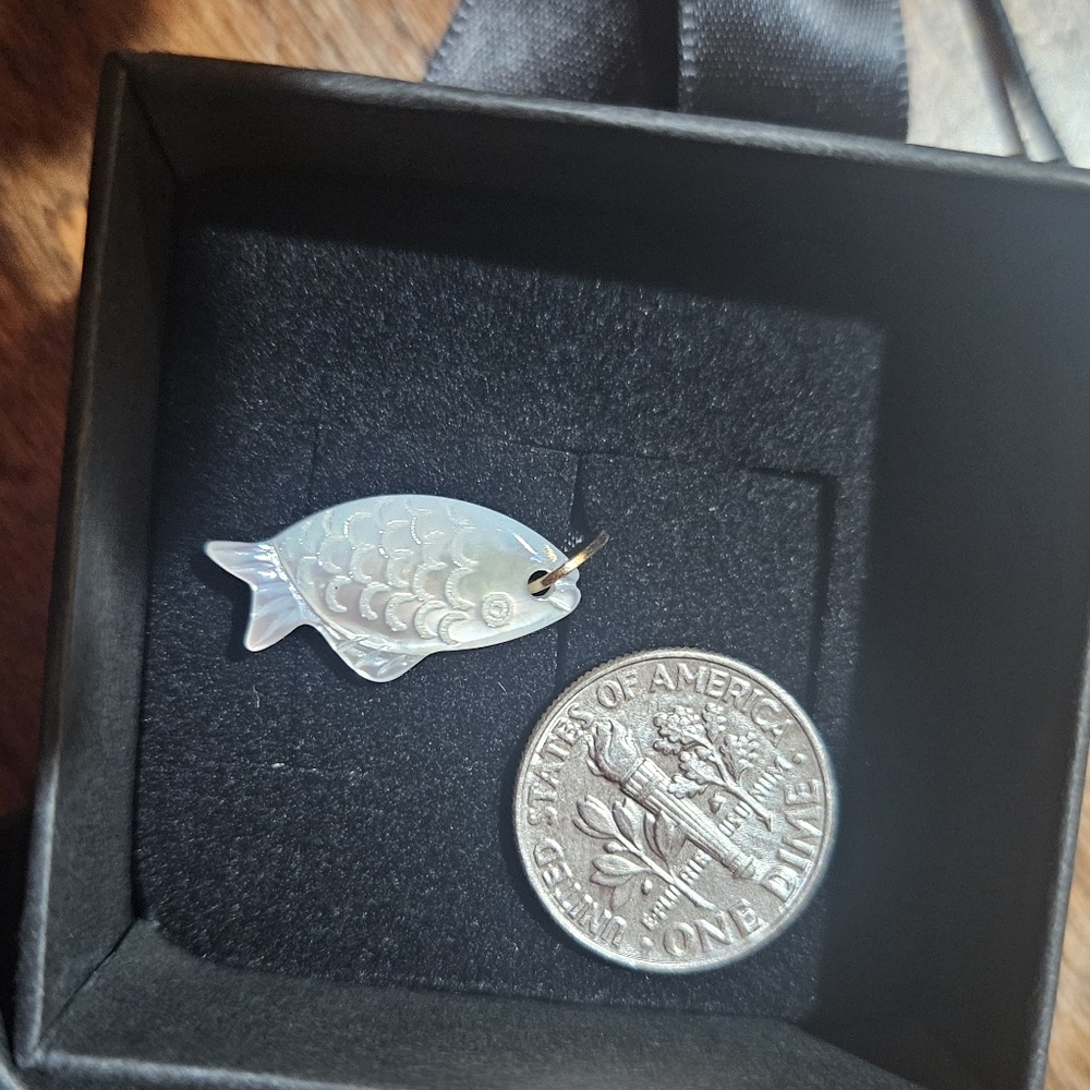 Catbird Seattle Exclusive Fish Charm & Tote - Picture 6 of 6